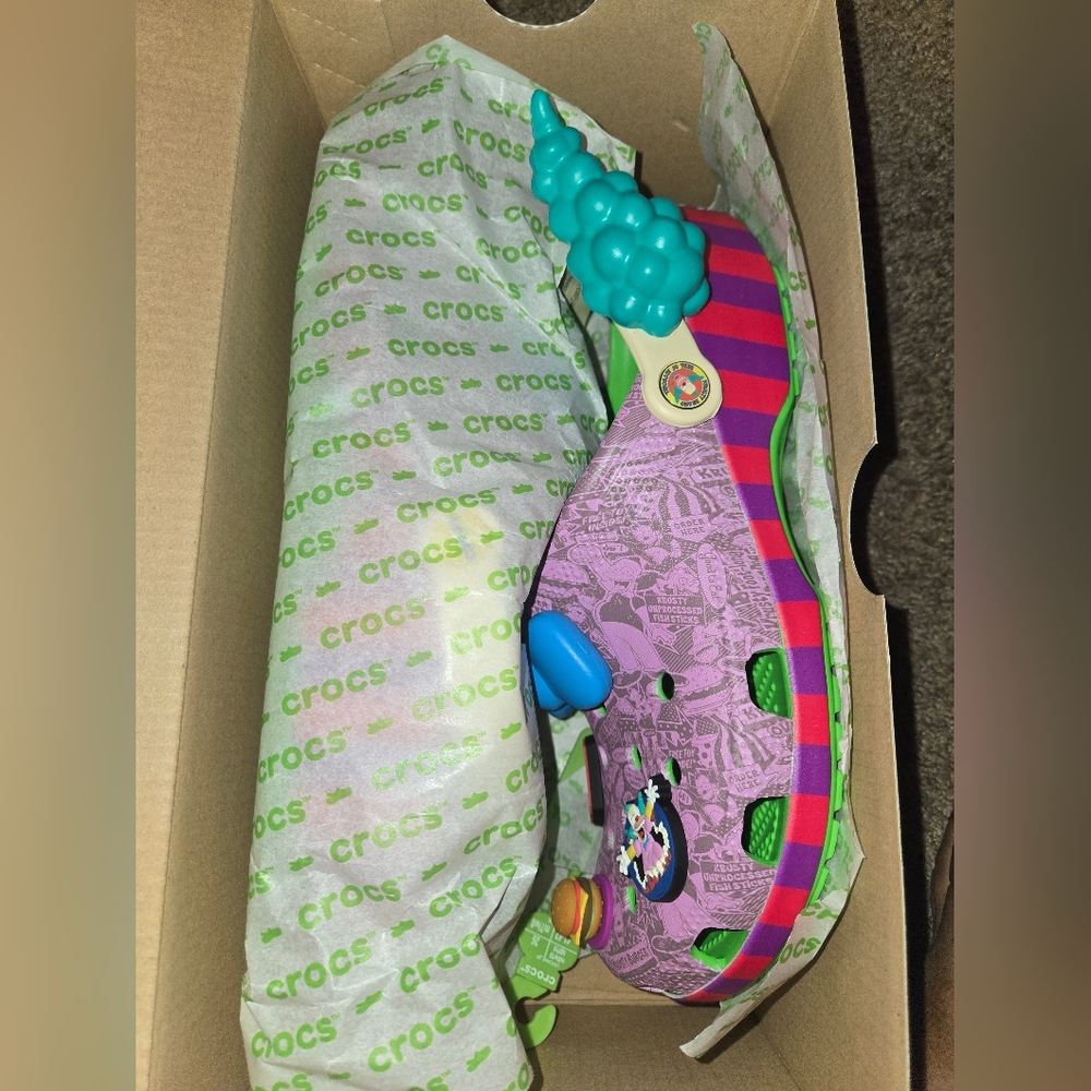NIB The Simpsons x Crocs Classic Clogs - Picture 7 of 8
